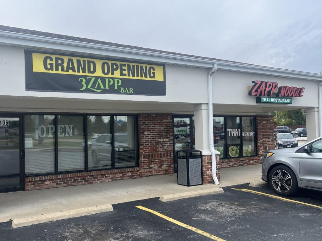 3 Zapp Bar Opens In O'Fallon, IL - Happy Hour 1 3 Zapp Bar Opens In O’Fallon, IL – Happy Hour