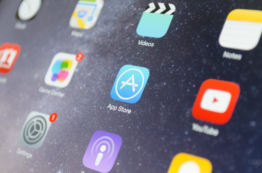 Every Restaurant Should Control Its Customer Relationship — Why Mobile Apps Are Becoming Essential 104 Every Restaurant Should Control Its Customer Relationship — Why Mobile Apps Are Becoming Essential